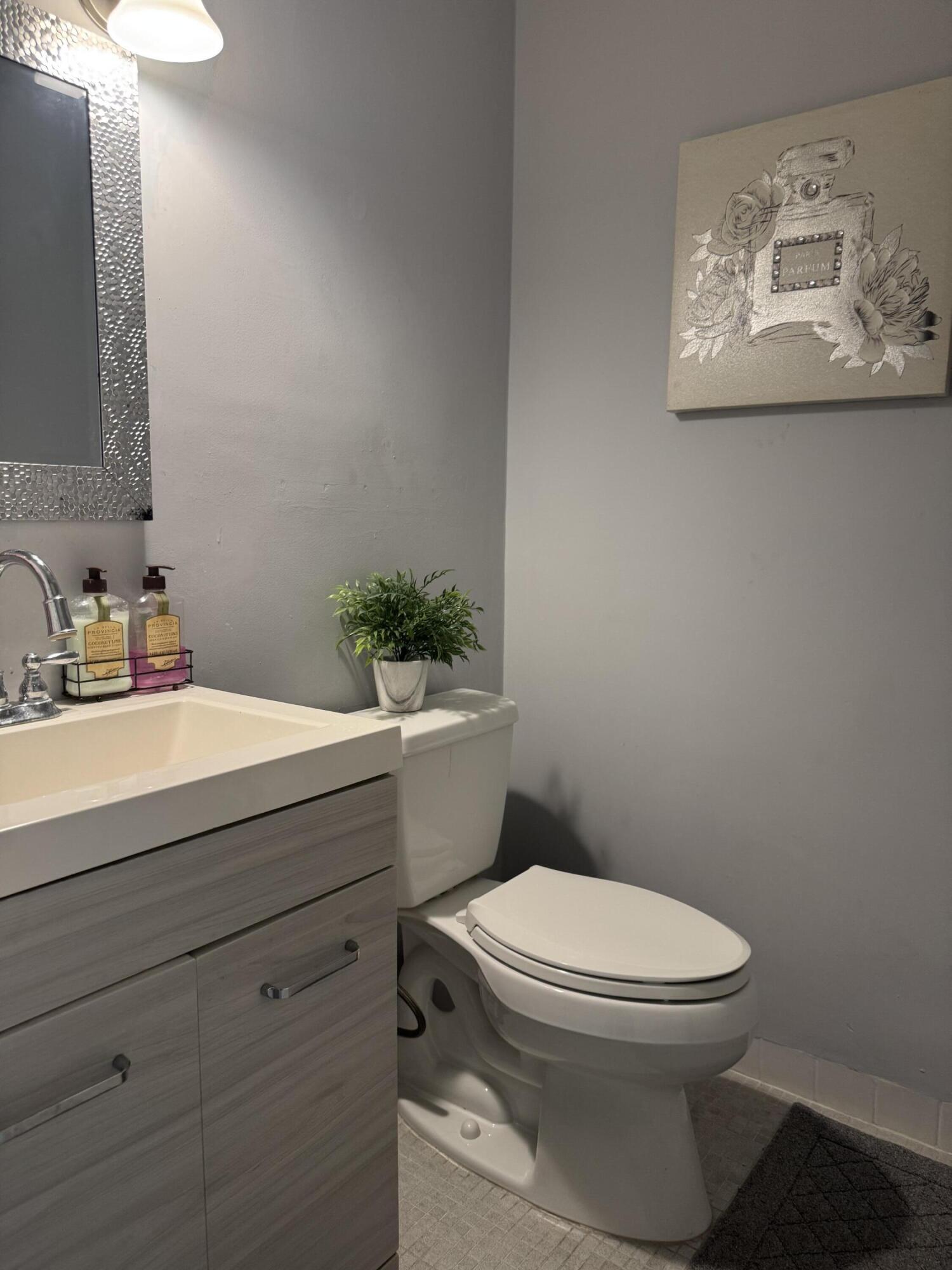 Tarleton Manor - Residential