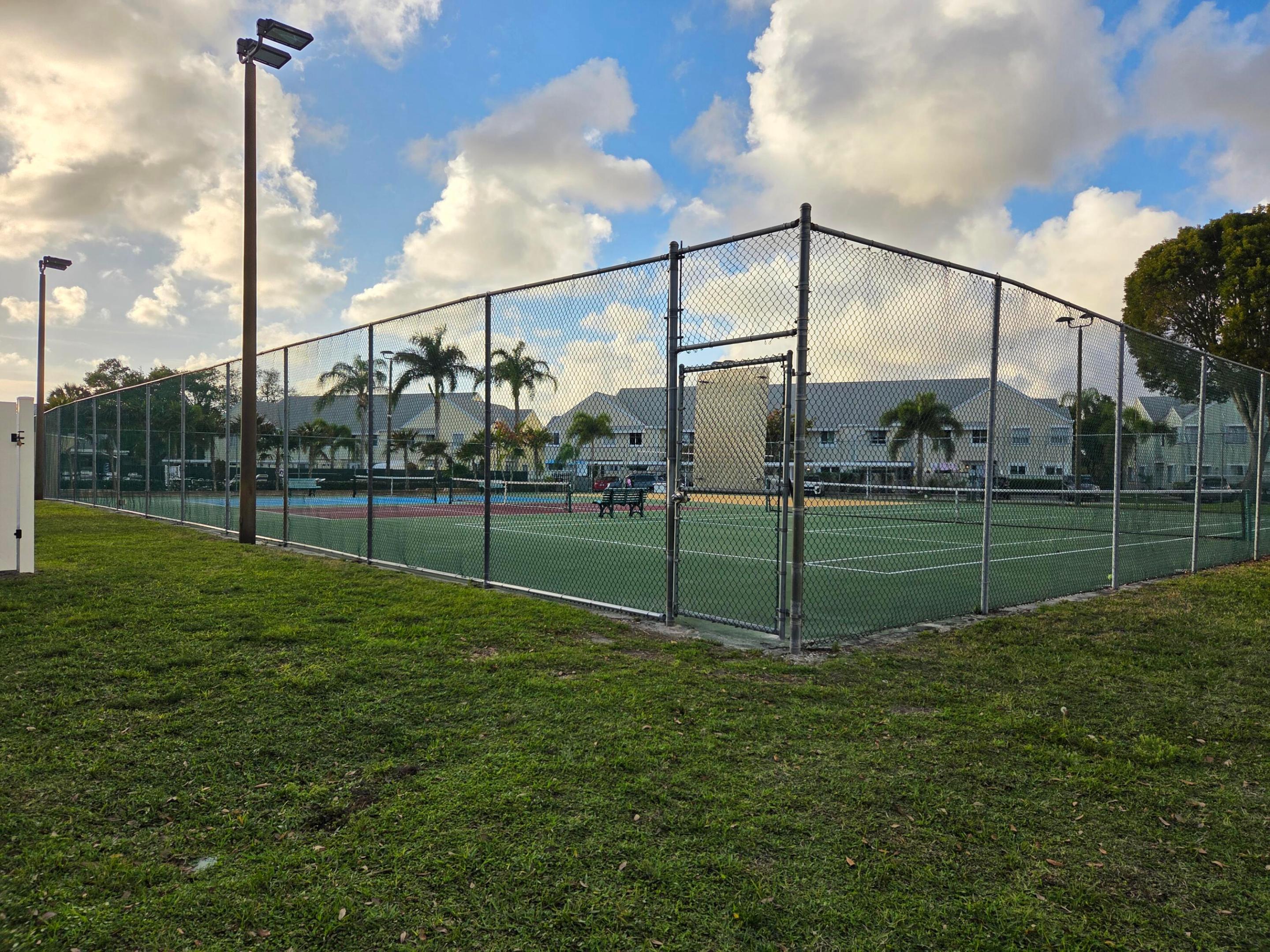 RIVERWALK 1 - Residential Lease