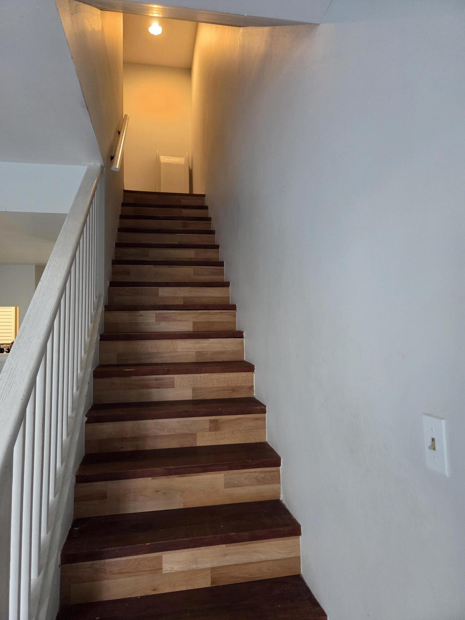 RIVERWALK 1 - Residential Lease