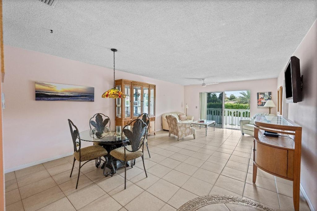 Photo of 421 S Lakeside Drive #10, Lake Worth Beach, FL 33460 (MLS # R11158614)