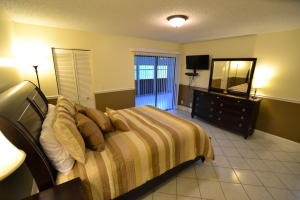 ARBOURS OF THE PALM BEACHES CONDO - Residential