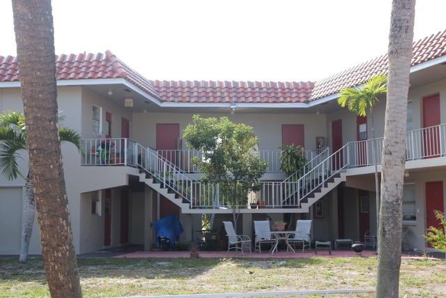1798 NW 15th Vis 11