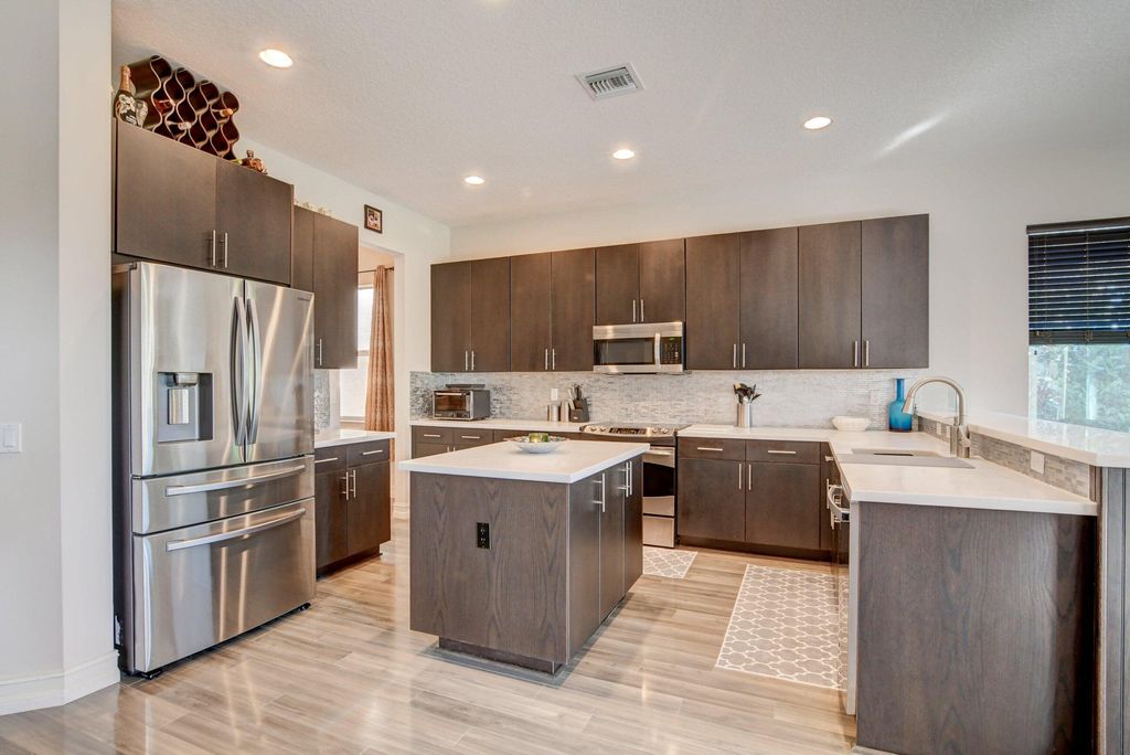 Photo of 8135 Emerald Winds Circle, Boynton Beach, FL 33473 (MLS # R11059131)