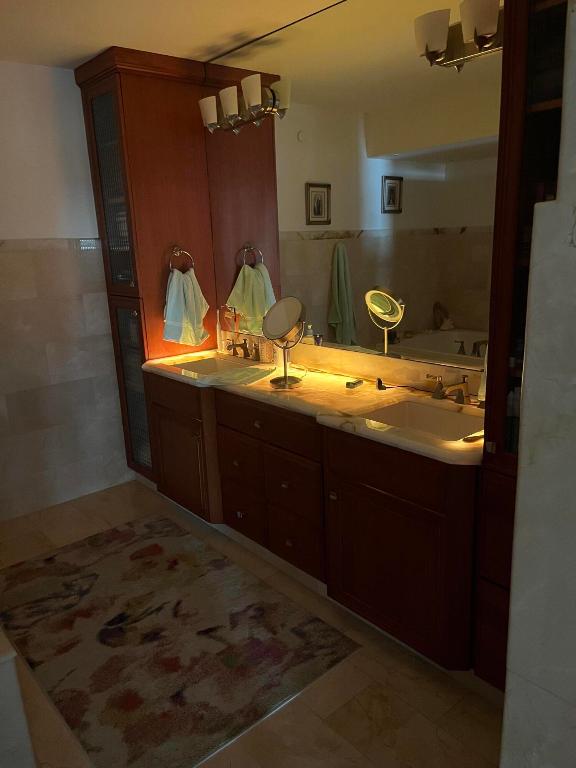 Hillsboro Ocean Club - Residential