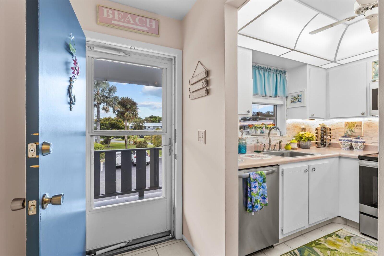 CEDAR POINTE CONDO - Residential Lease