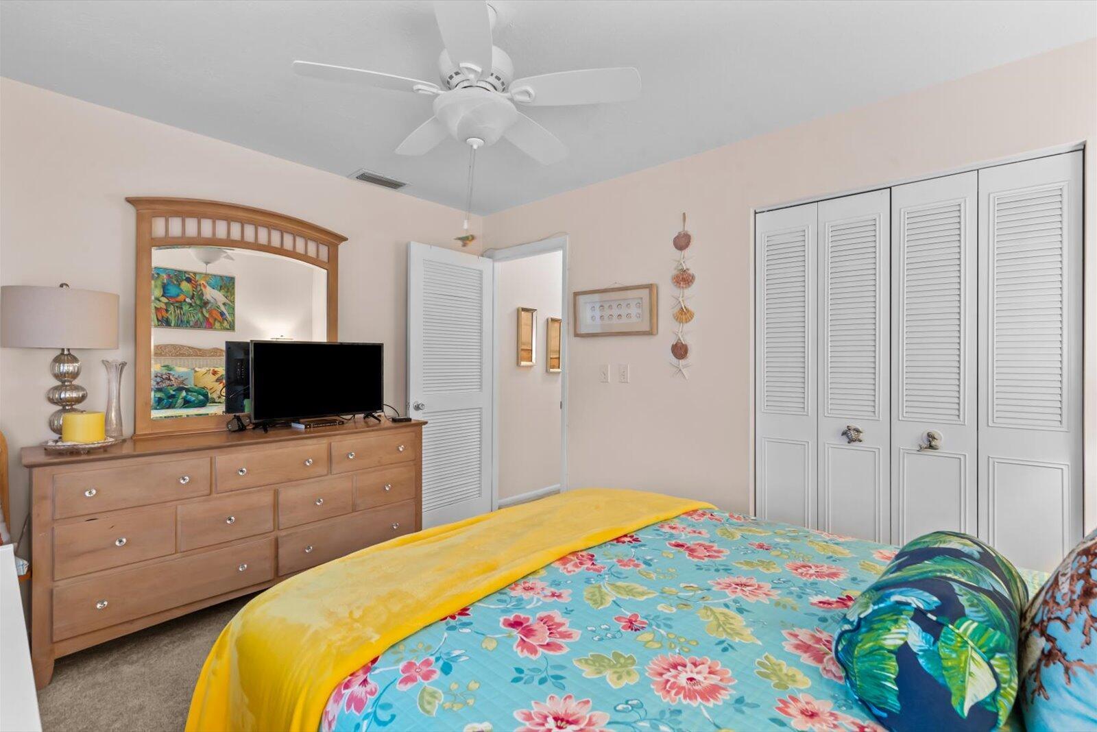 CEDAR POINTE CONDO - Residential Lease