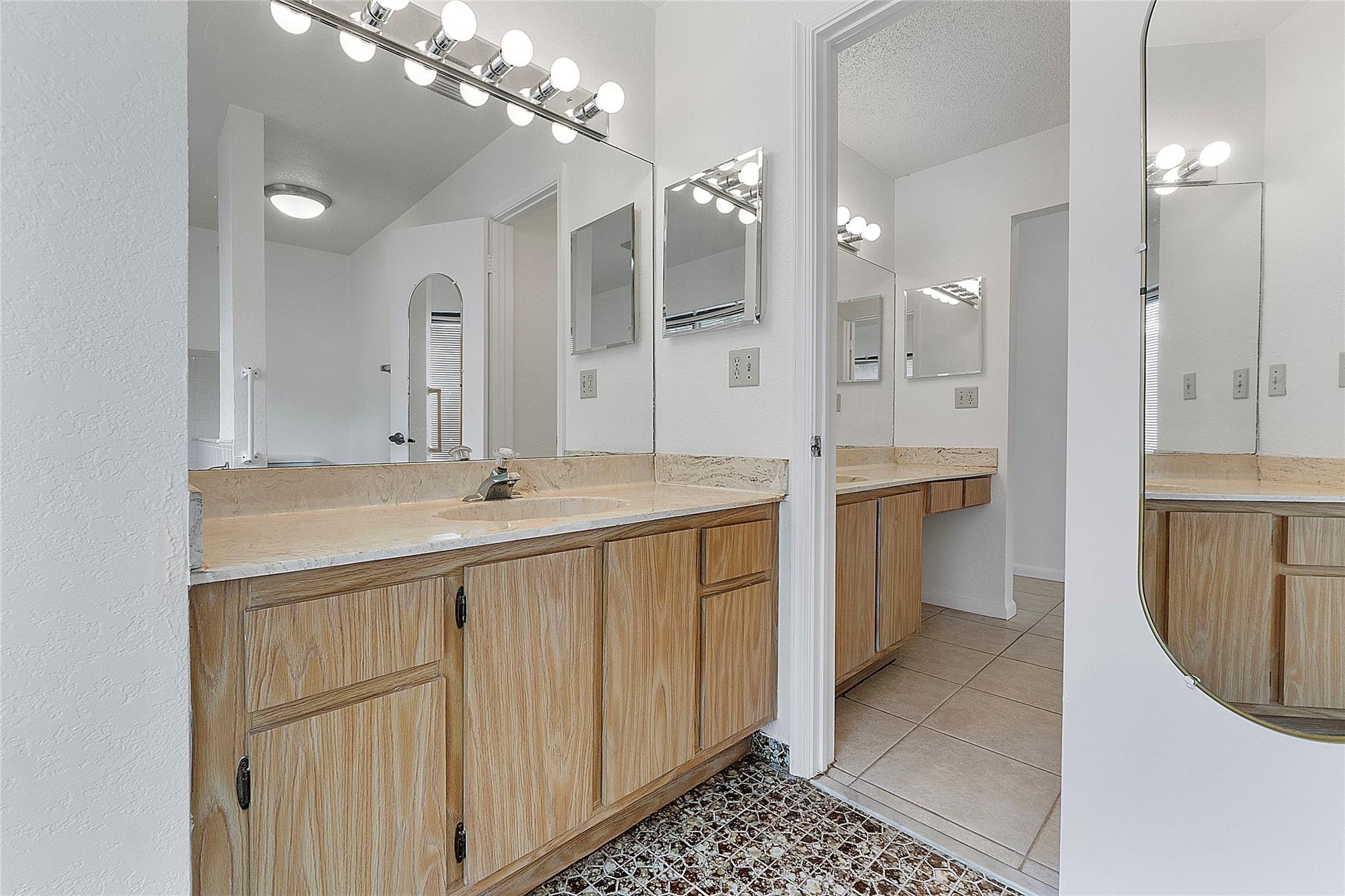 Boulevard East 94-47 B - Residential