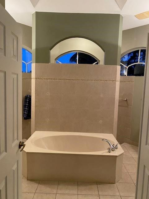 Kensington 146-39 B - Residential