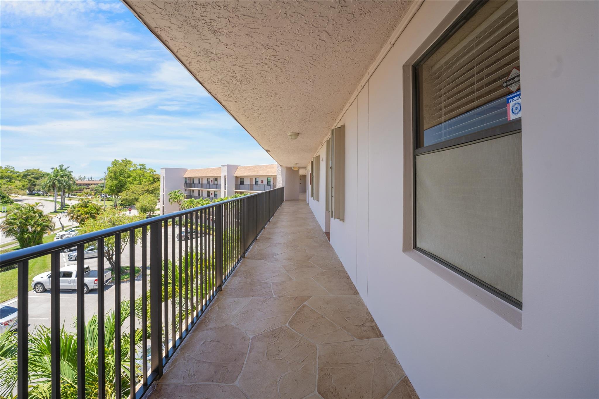 Sunrise Lakes - Residential