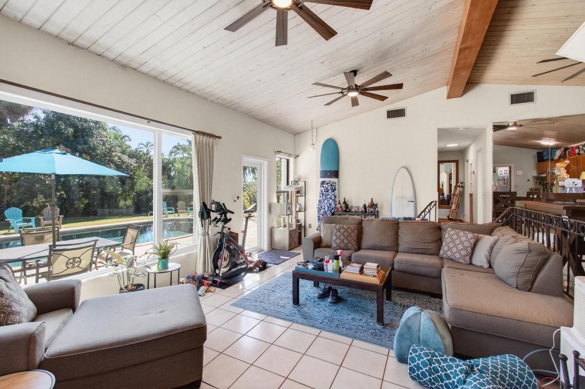 THORBURY HGTS IN - Residential