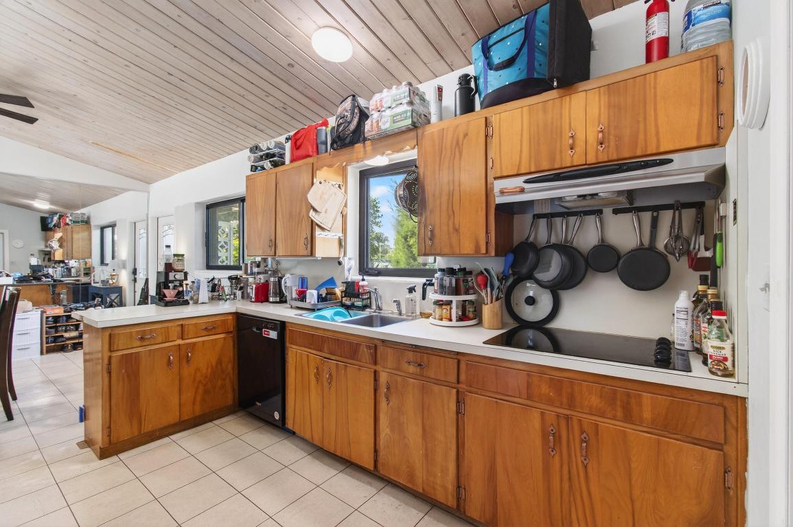 THORBURY HGTS IN - Residential