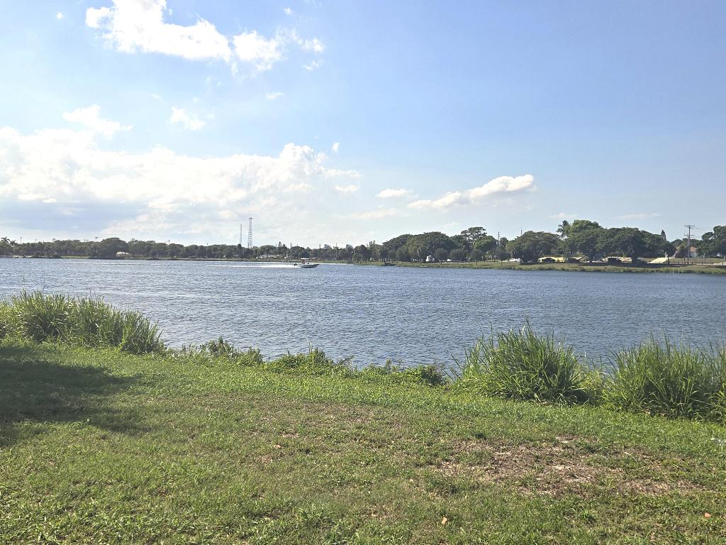 THORBURY HGTS IN - Residential