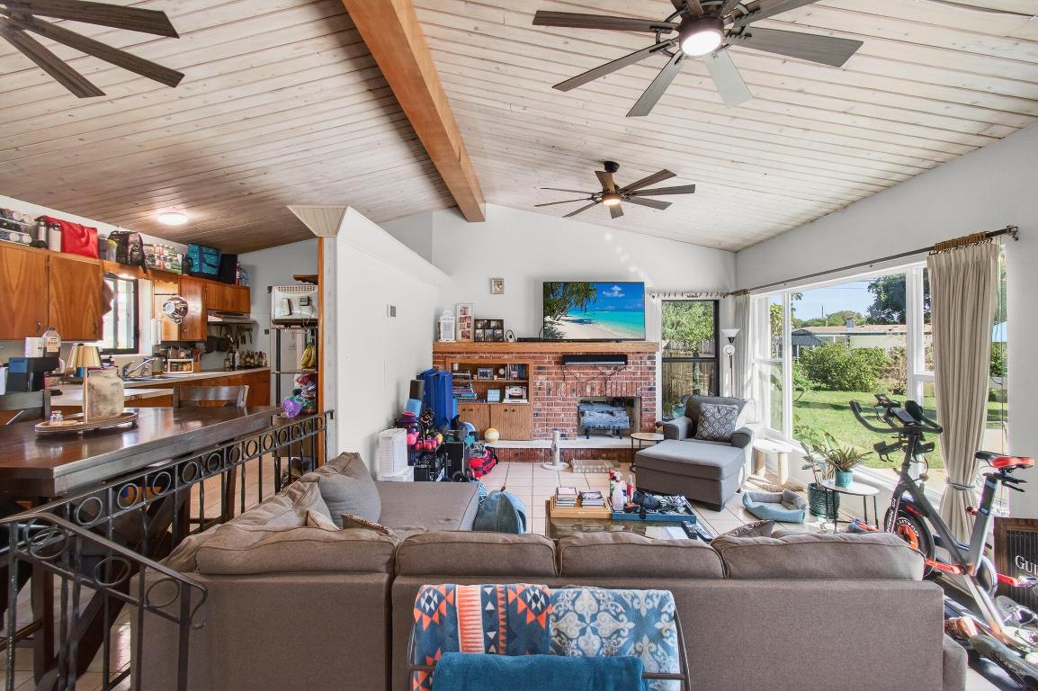 THORBURY HGTS IN - Residential