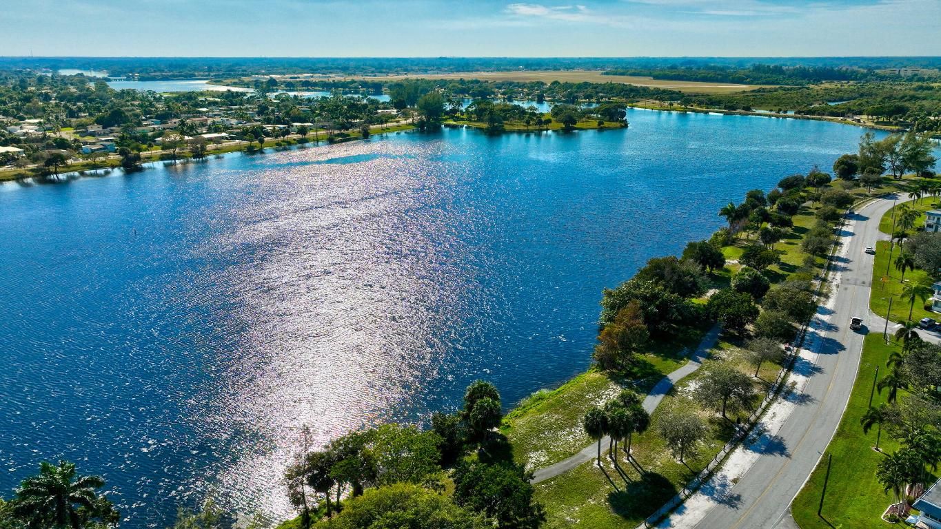 THORBURY HGTS IN - Residential