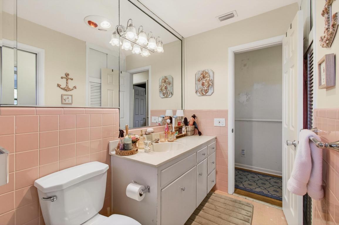 THORBURY HGTS IN - Residential