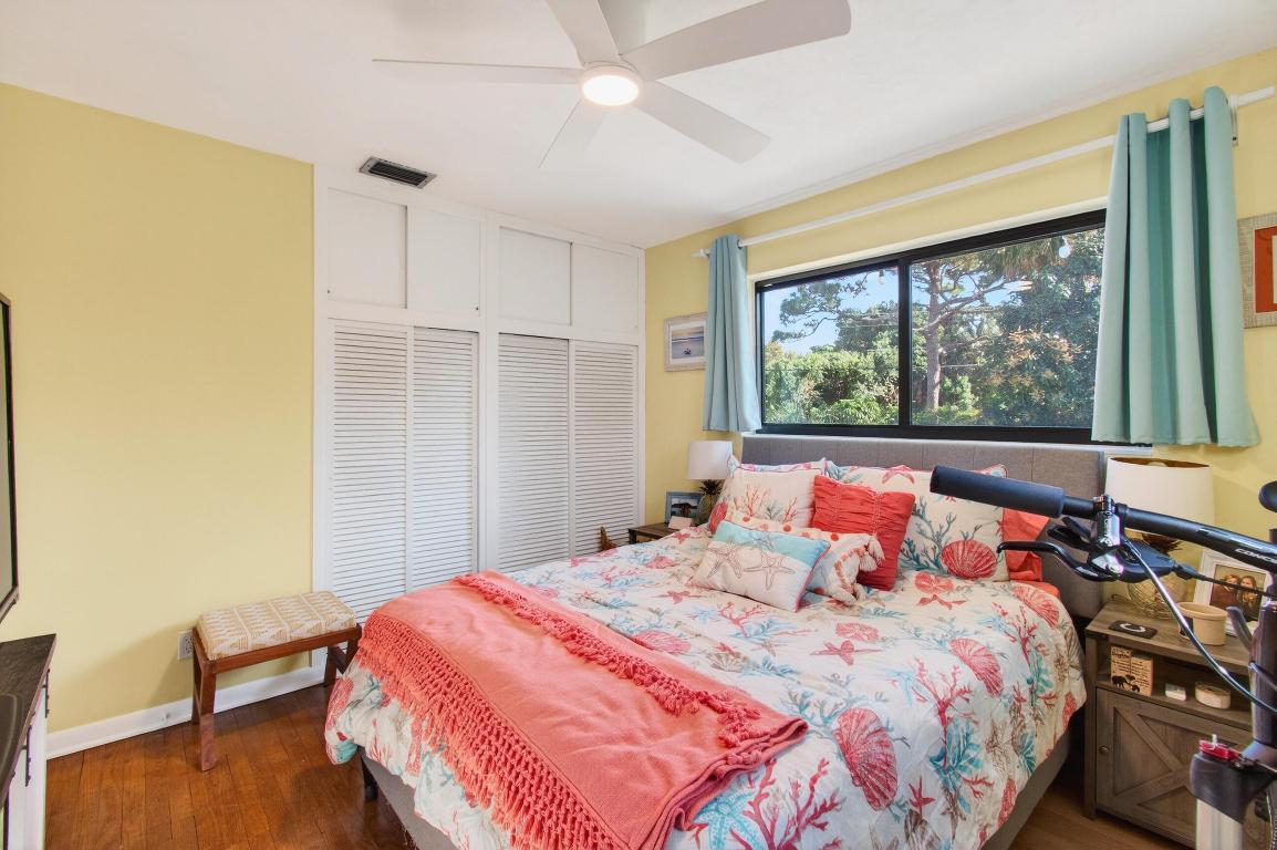 THORBURY HGTS IN - Residential