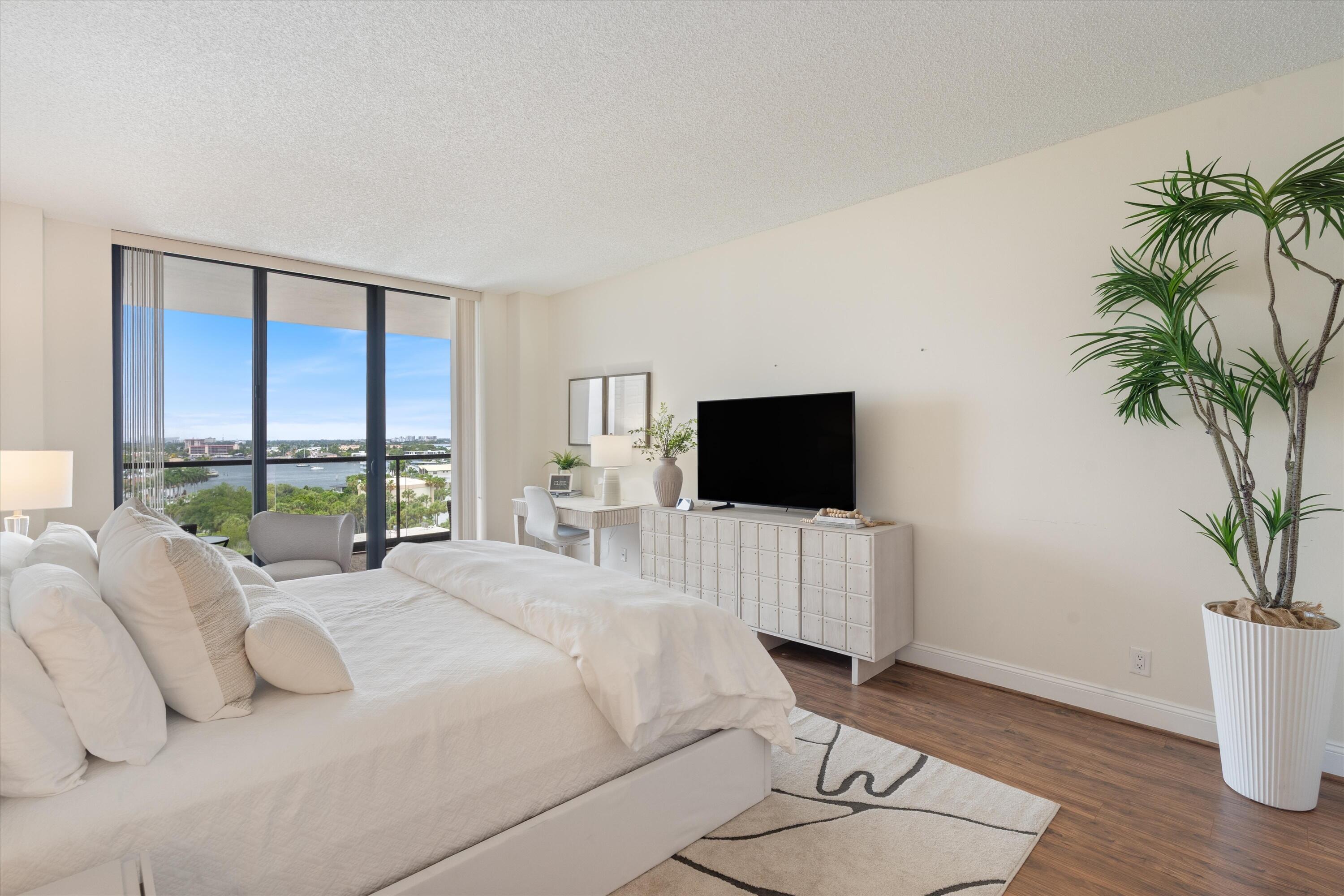 CRITERION CONDO - Residential