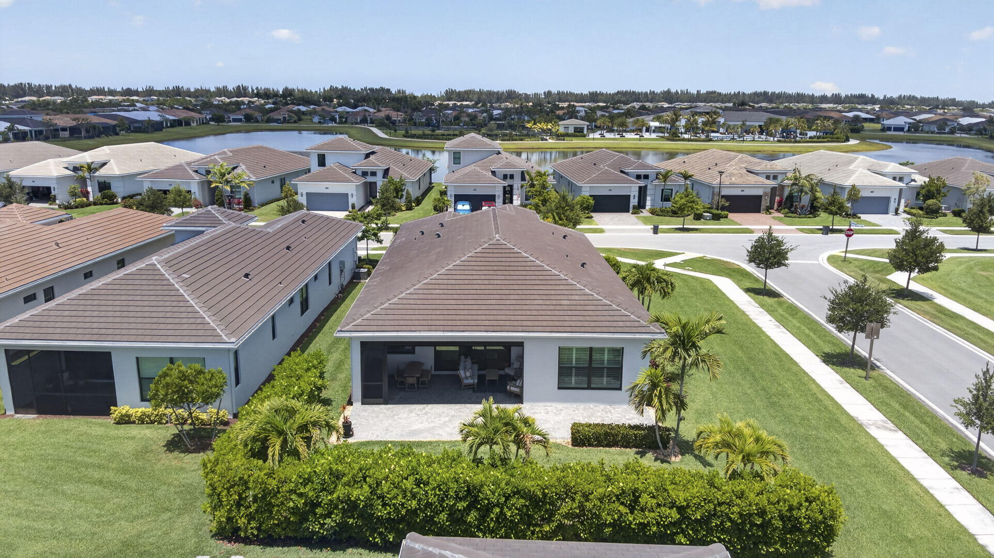 CRESSWIND PALM BEACH PHASE 3 - Residential