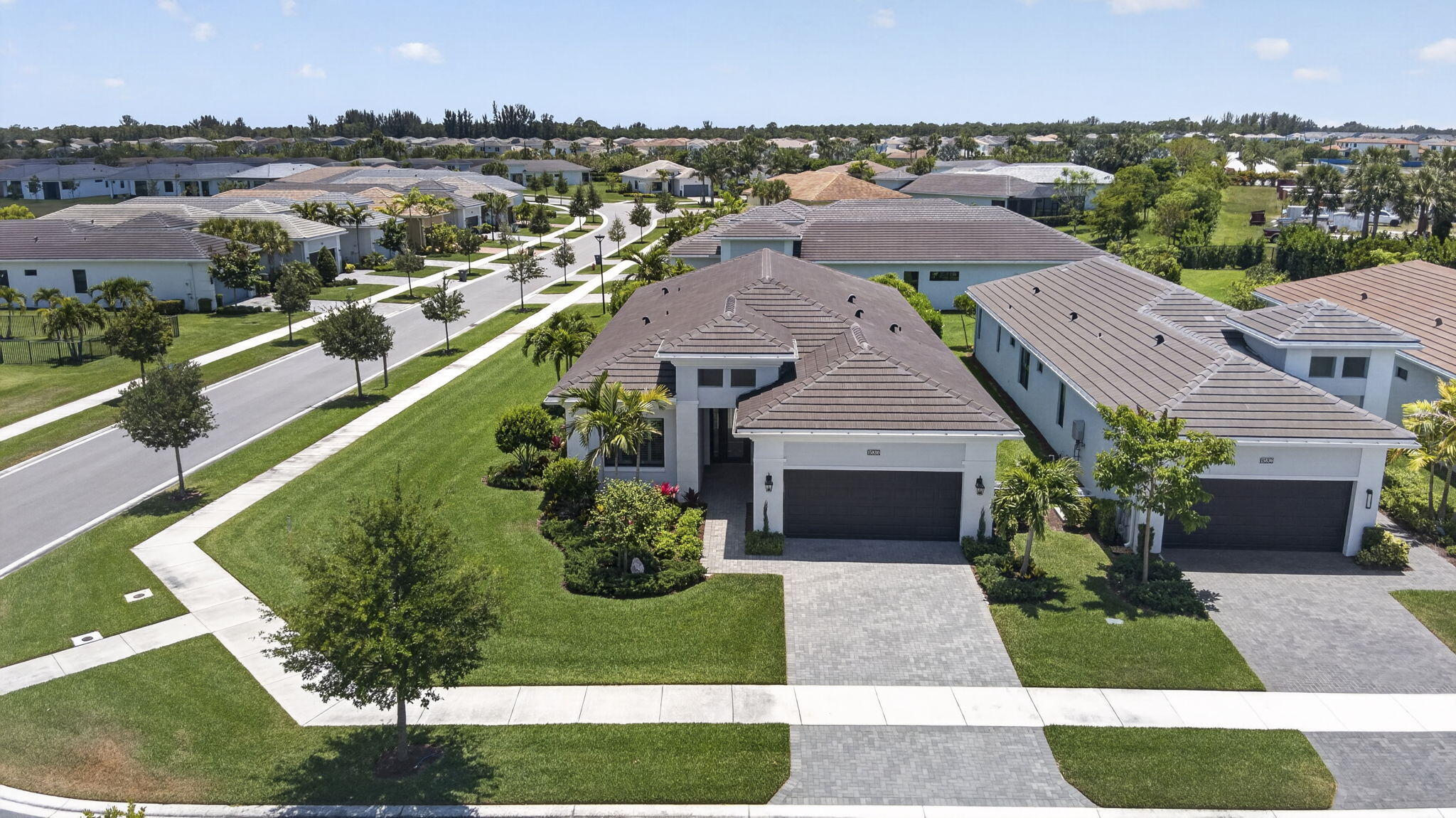 CRESSWIND PALM BEACH PHASE 3 - Residential