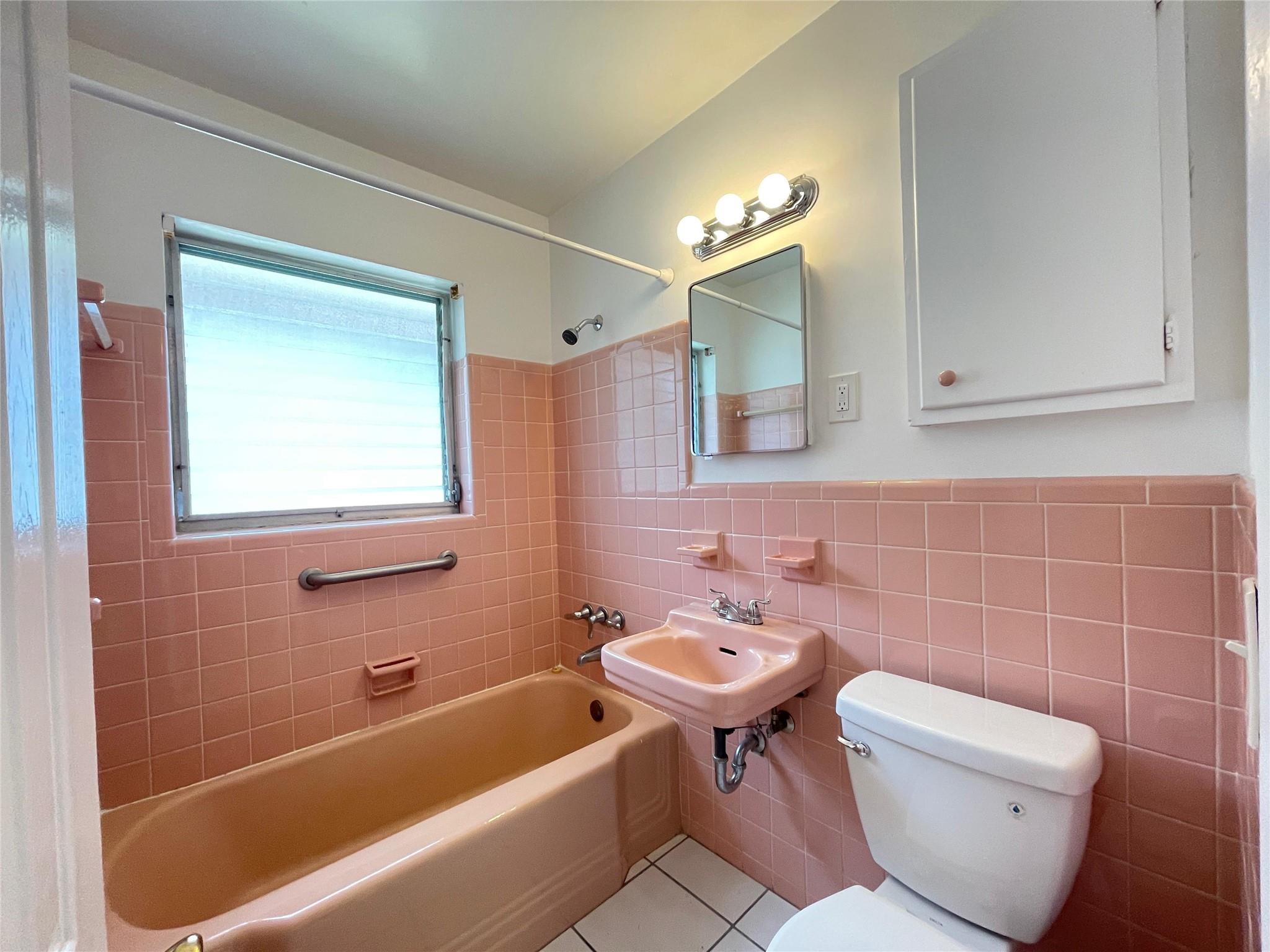 Victoria Isles 15-67 B - Residential Lease