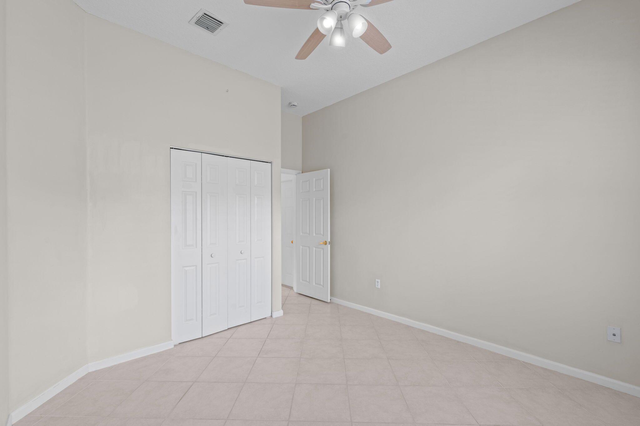 MADISON GREEN - Residential Lease