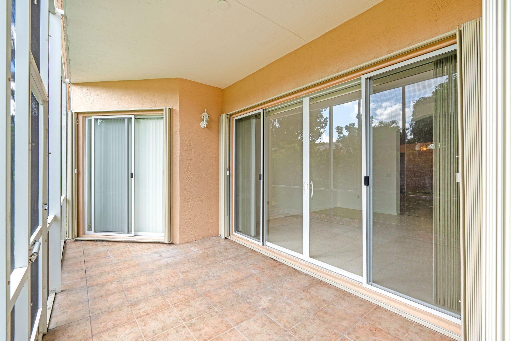 MADISON GREEN - Residential Lease