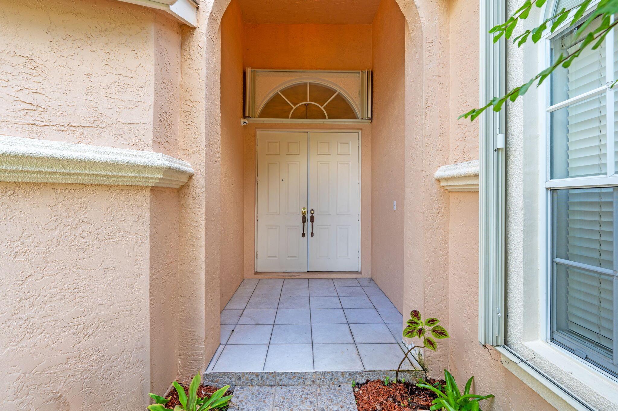 MADISON GREEN - Residential Lease
