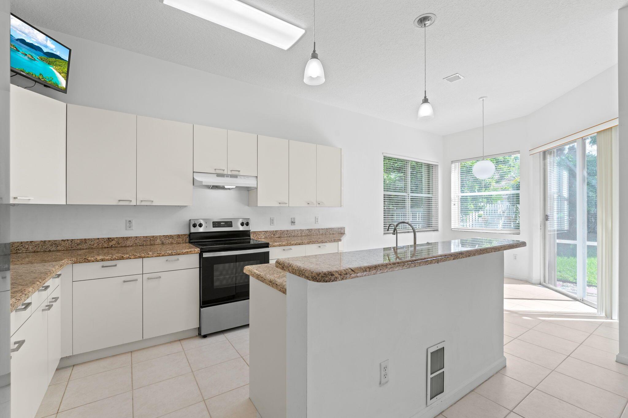 MADISON GREEN - Residential Lease