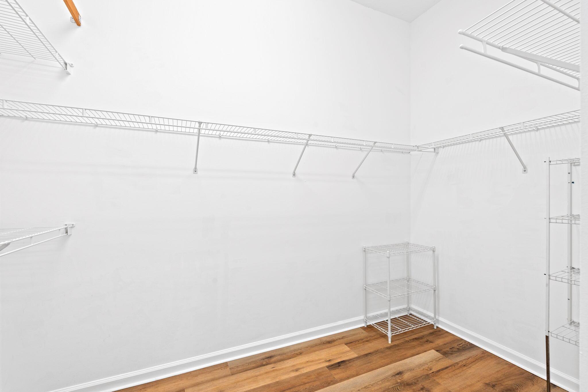 MADISON GREEN - Residential Lease