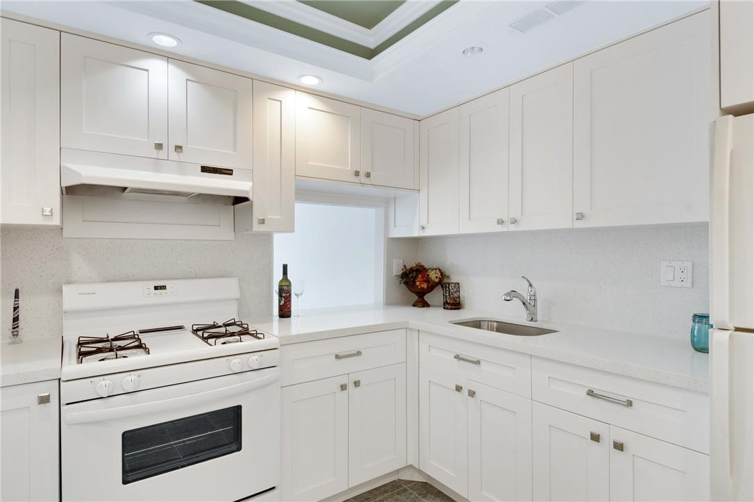 Parker Plaza Condo Estate - Residential Lease