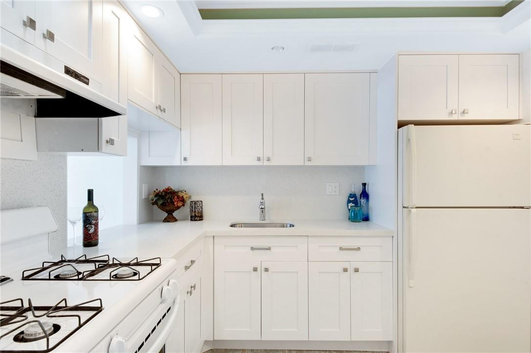 Parker Plaza Condo Estate - Residential Lease