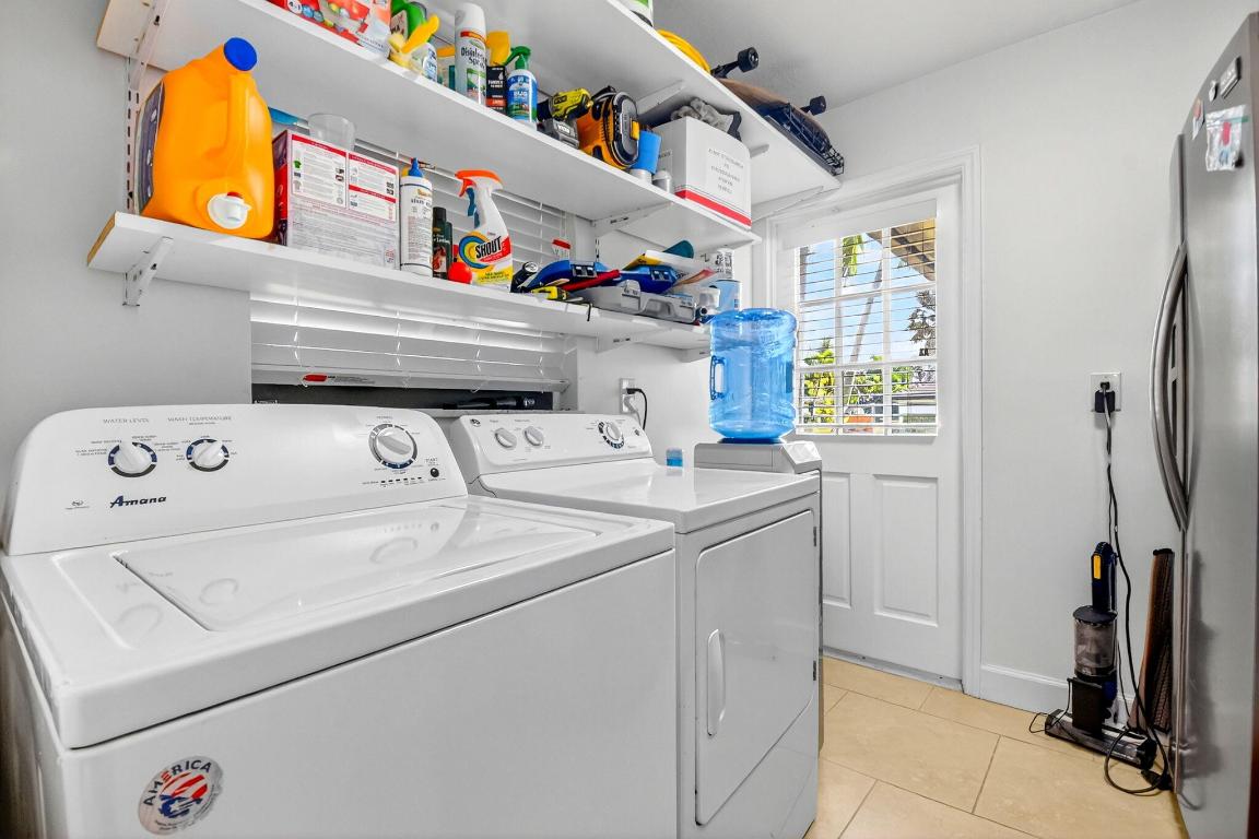 PINE VILLAS 10 - Residential Lease