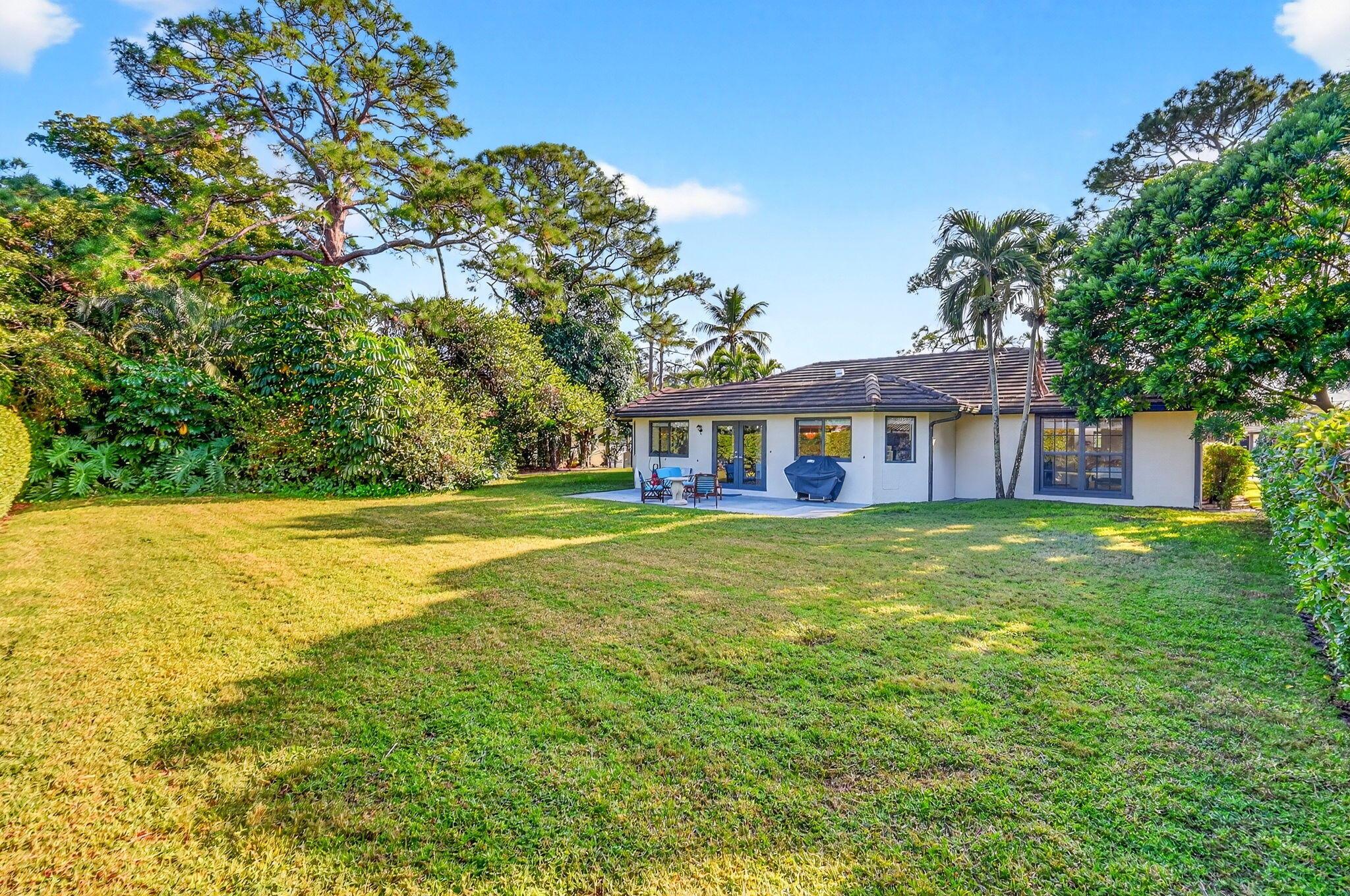 PINE VILLAS 10 - Residential Lease