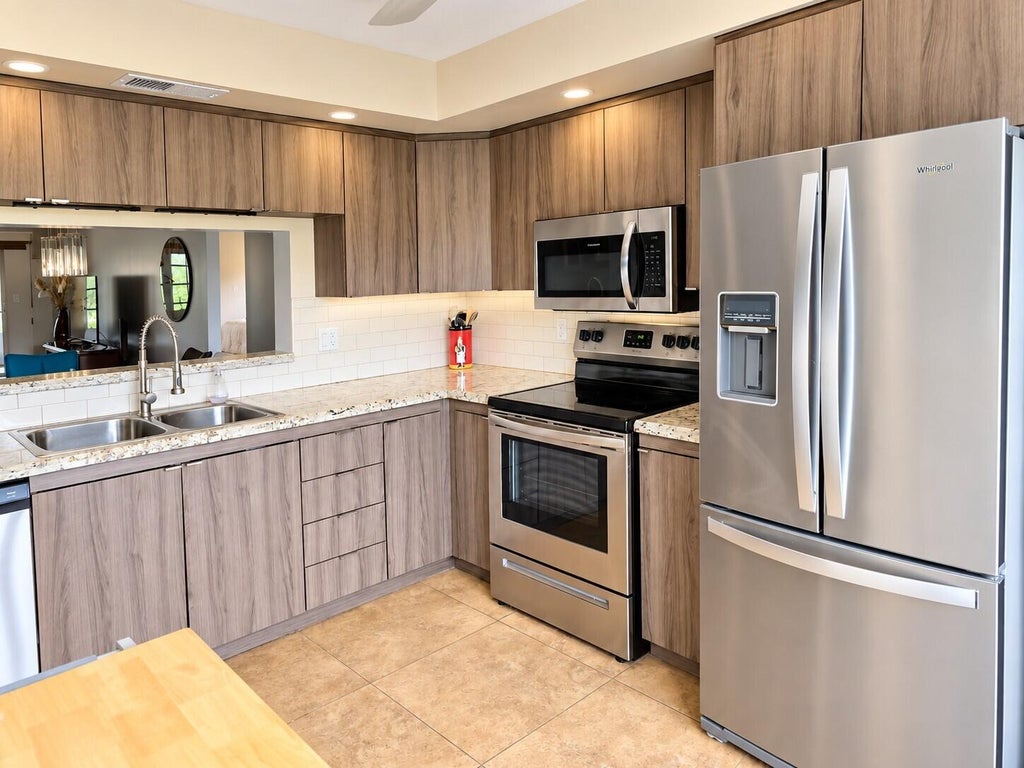 Photo of 2301 Lucaya Lane #O4, Coconut Creek, FL 33066 (MLS # B26080735)