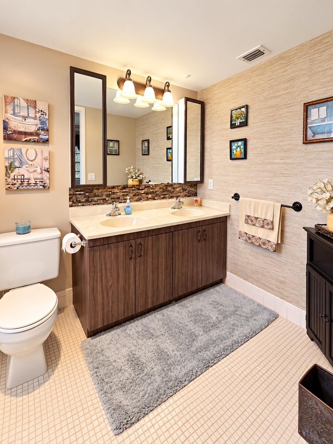 2301 Lucaya Lane O4