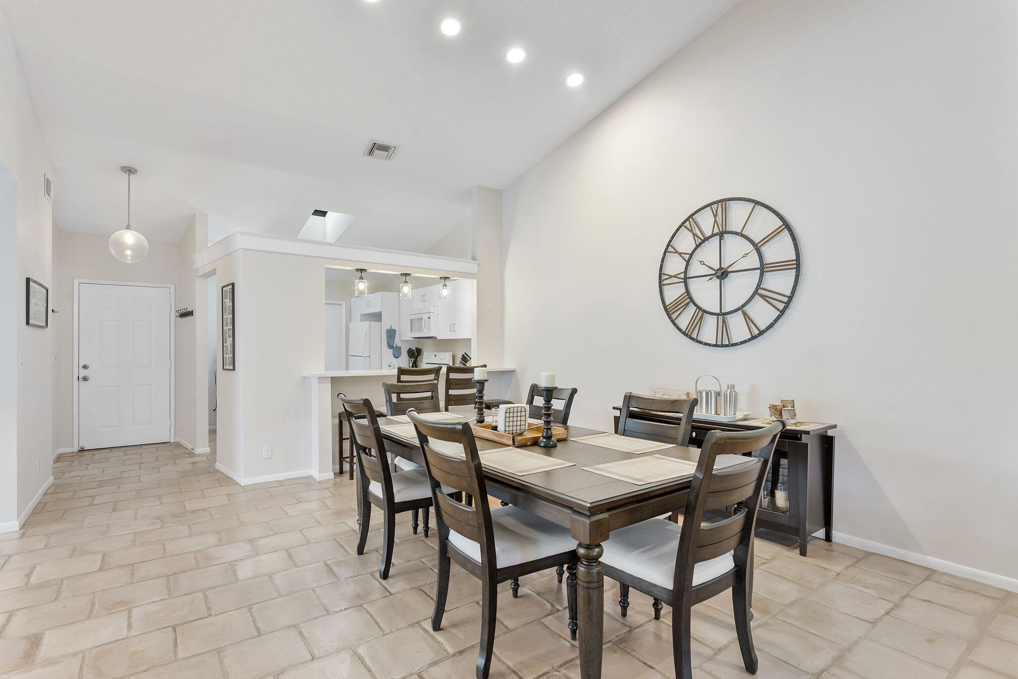 PALM CHASE LAKES - Residential