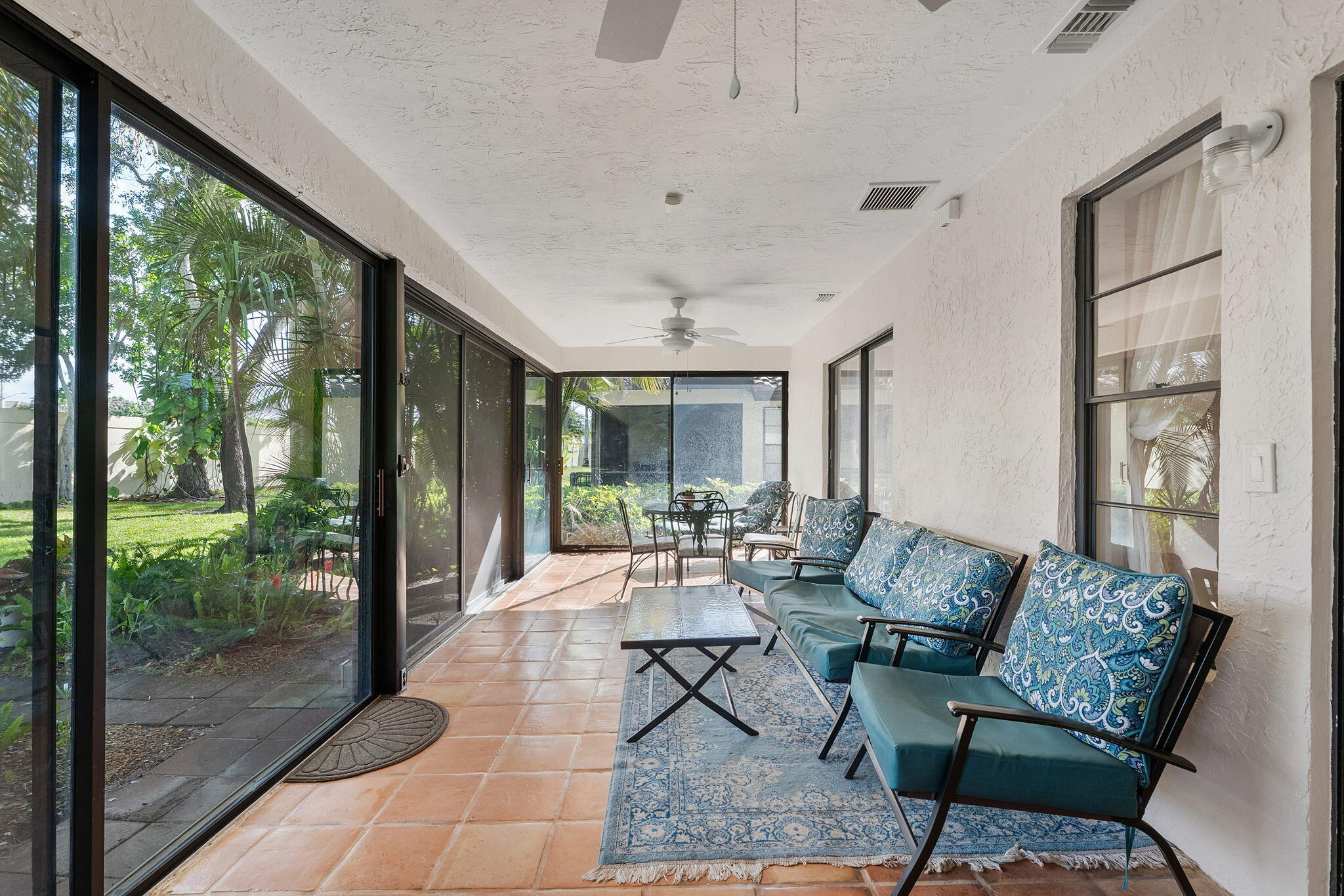 PALM CHASE LAKES - Residential