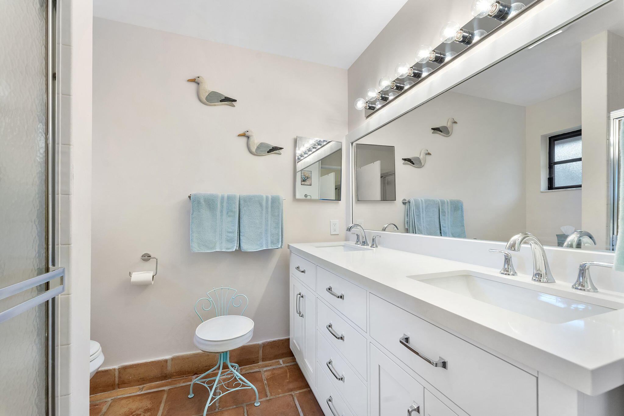 PALM CHASE LAKES - Residential