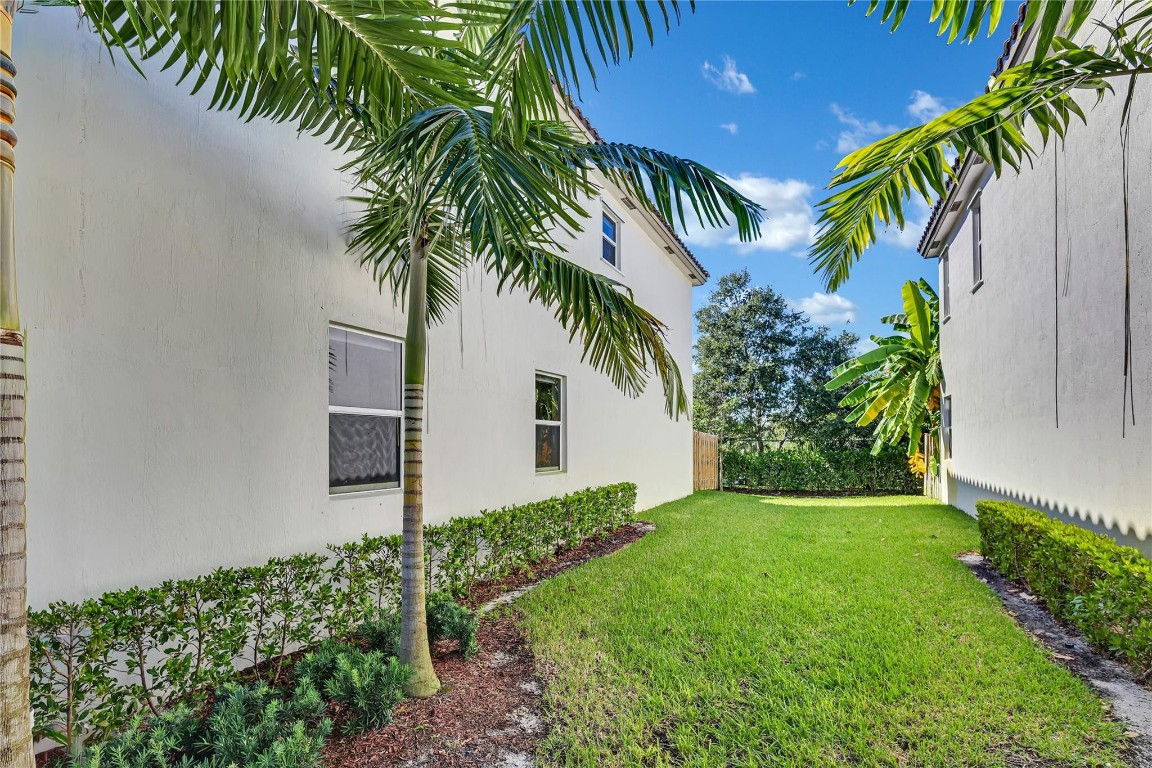 Azalea Isle - Residential