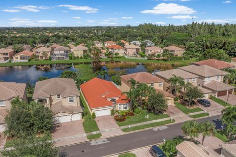 A home in Lake Worth