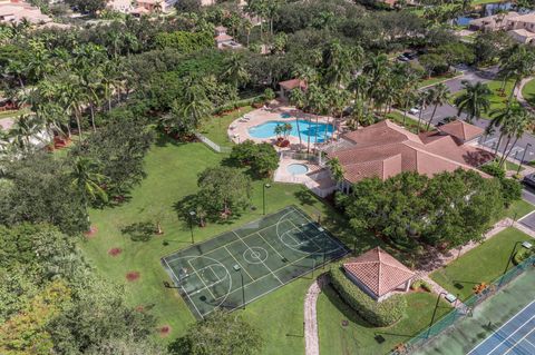 A home in Lake Worth