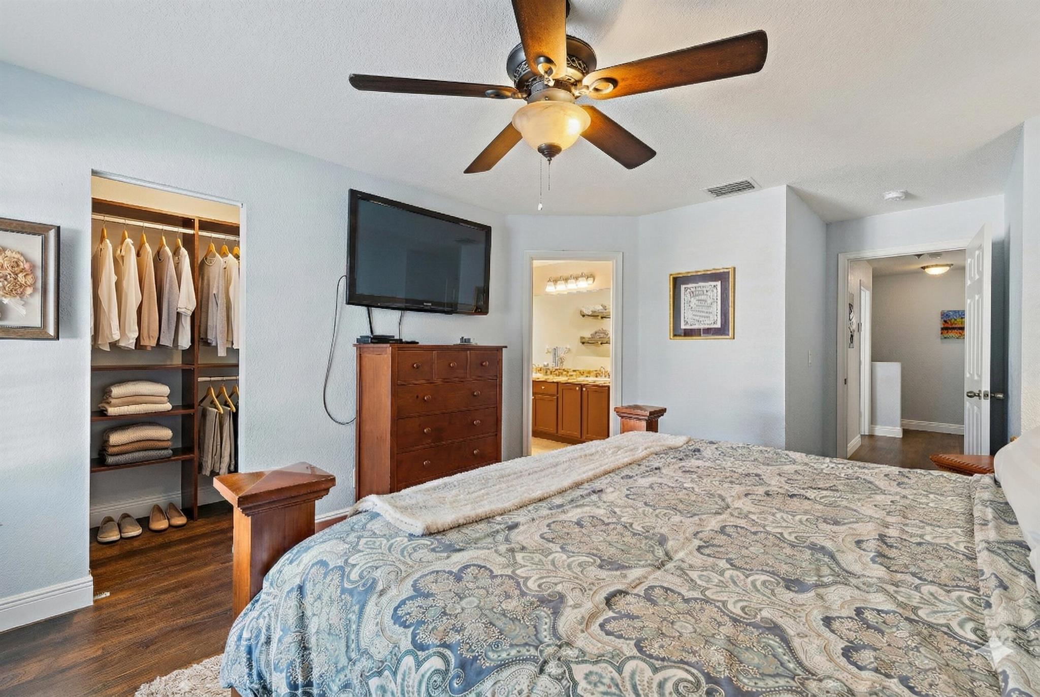 PENNOCK LANDING - Residential