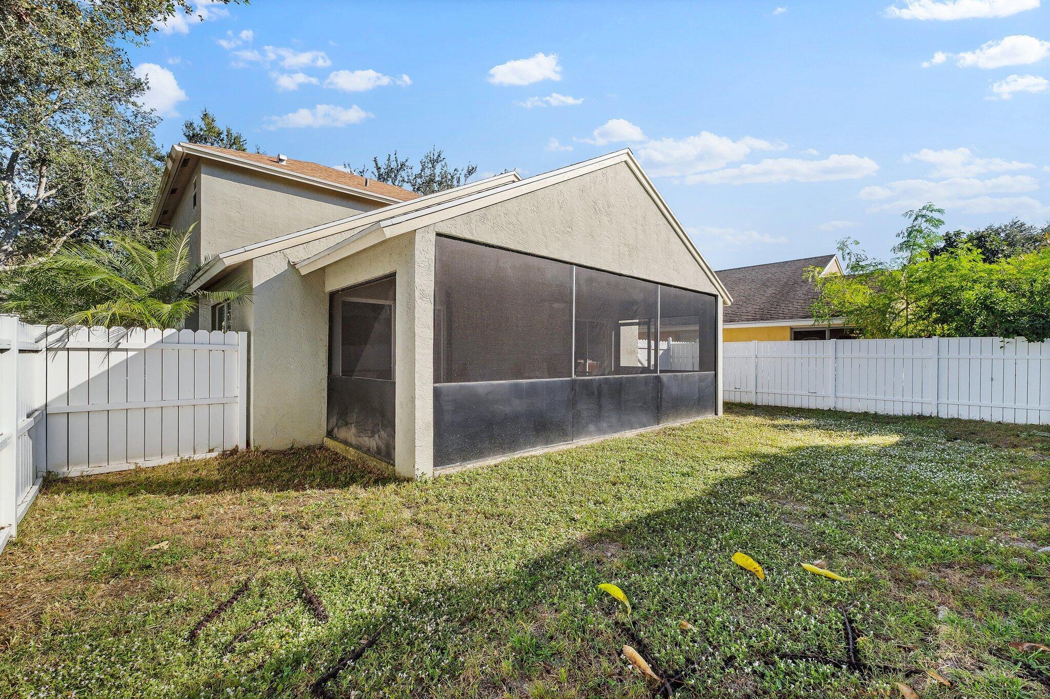 PENNOCK LANDING - Residential