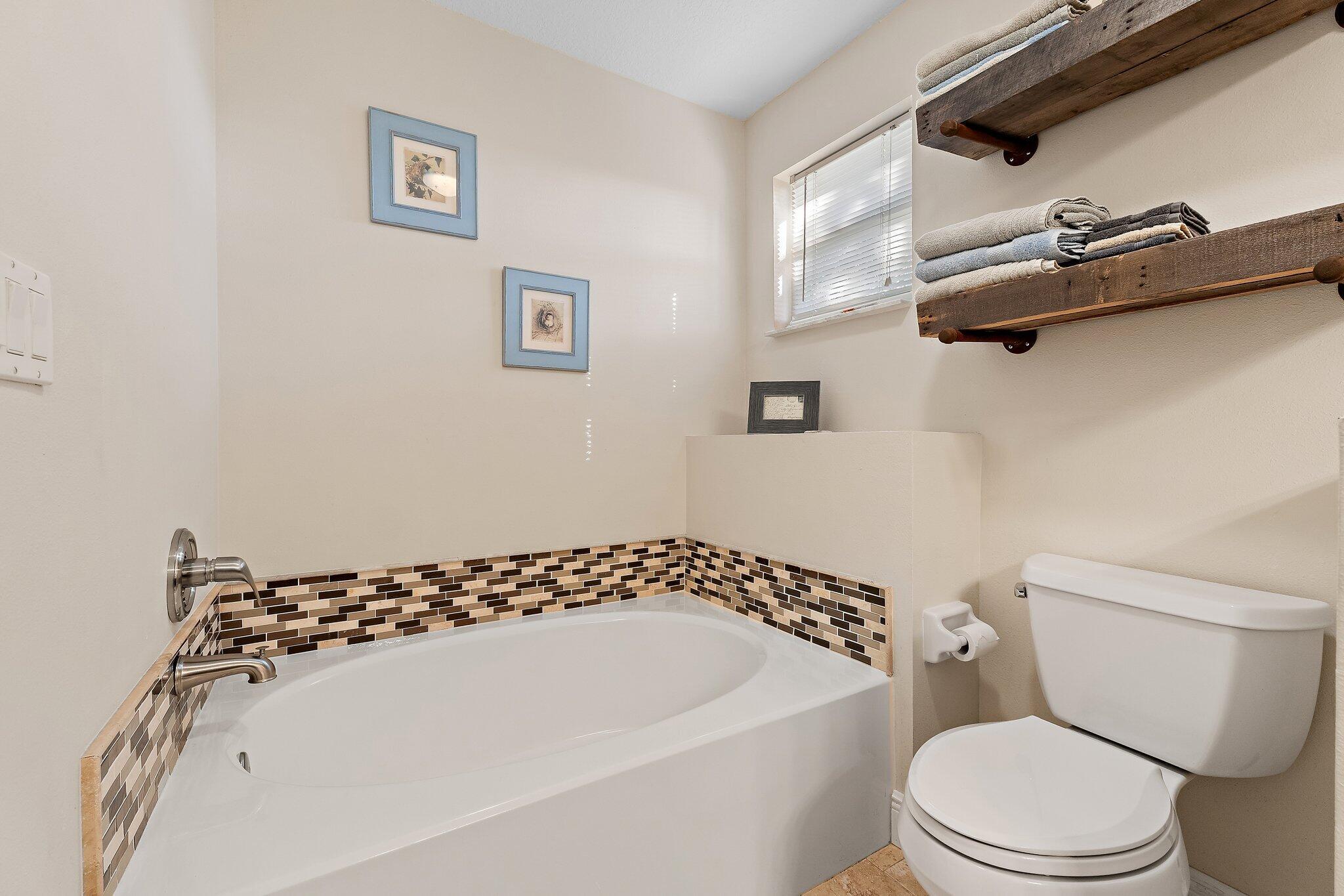 PENNOCK LANDING - Residential