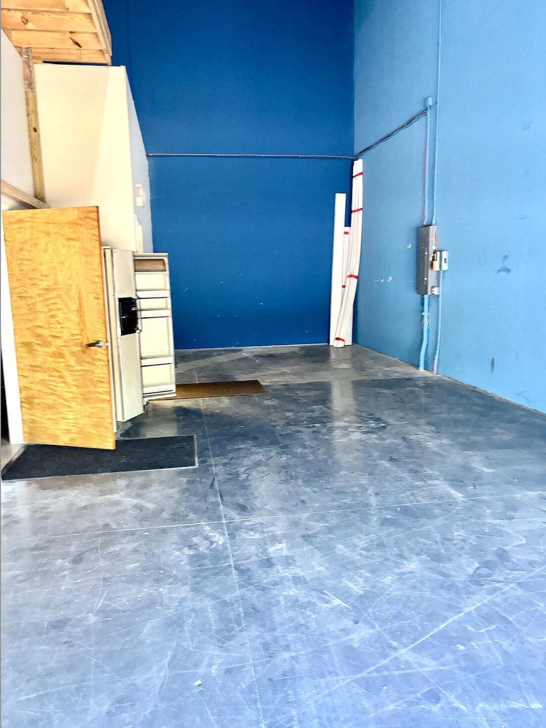 WESTROADS COMMERCE CENTER - Commercial Sale