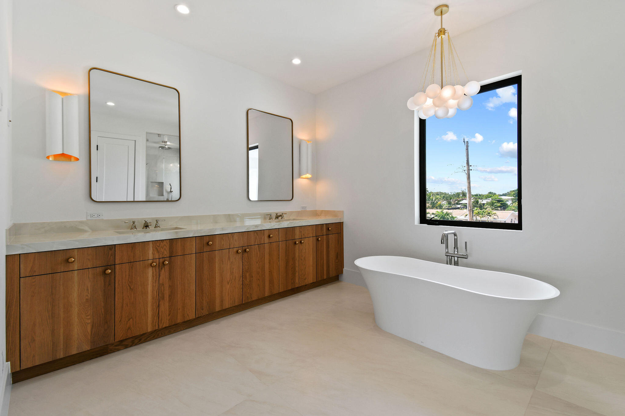 NORTH PALM BEACH VILLAGE OF 2 - Residential