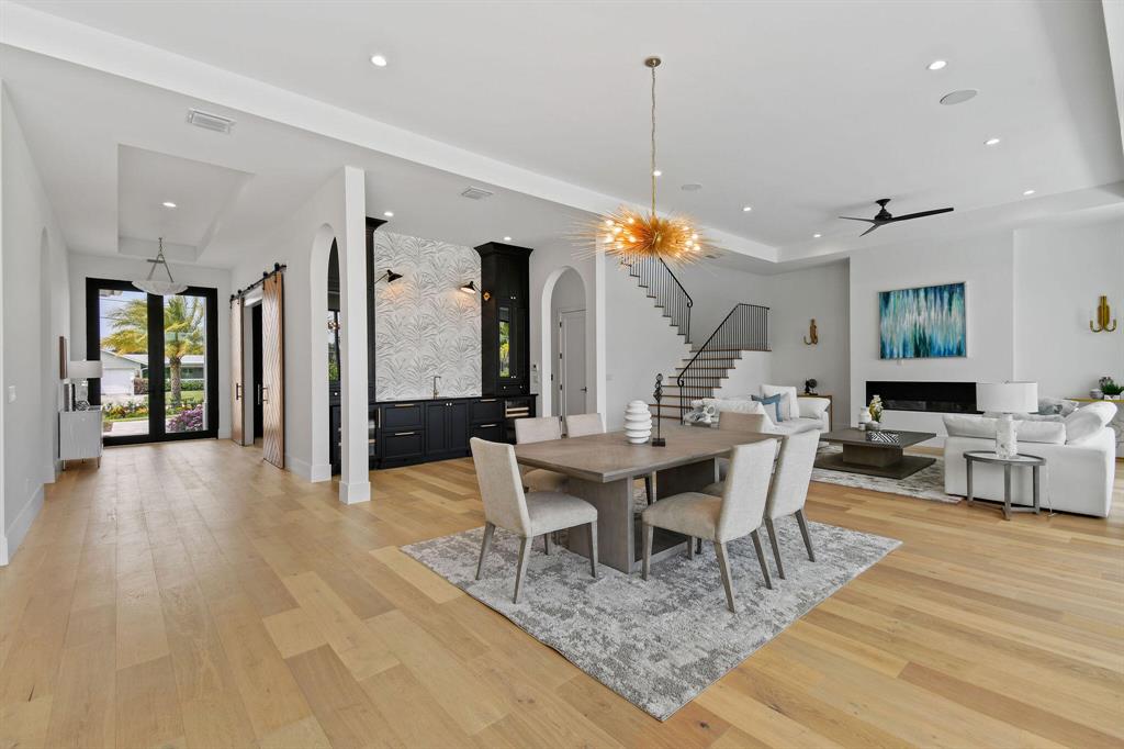 NORTH PALM BEACH VILLAGE - Residential