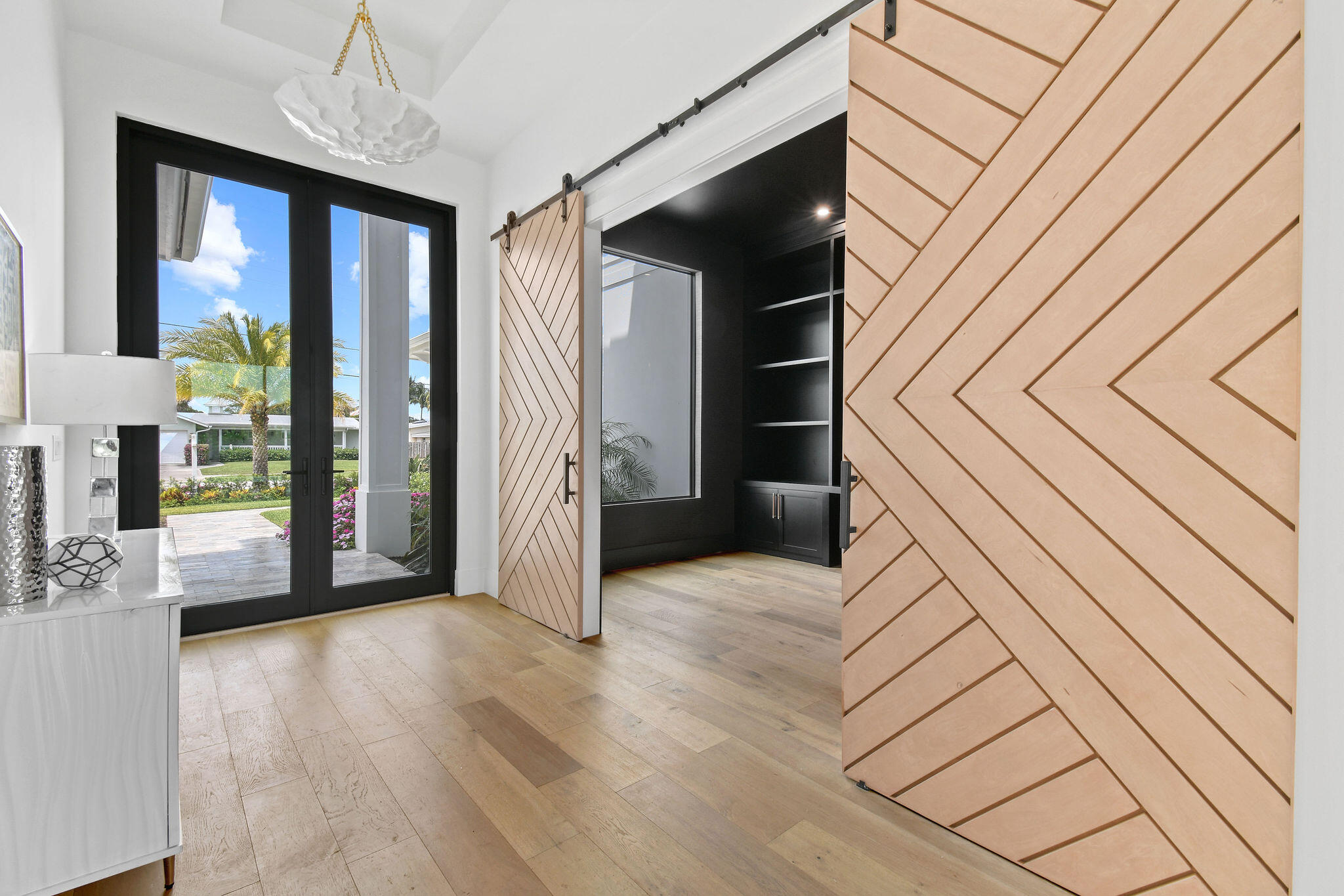 NORTH PALM BEACH VILLAGE OF 2 - Residential