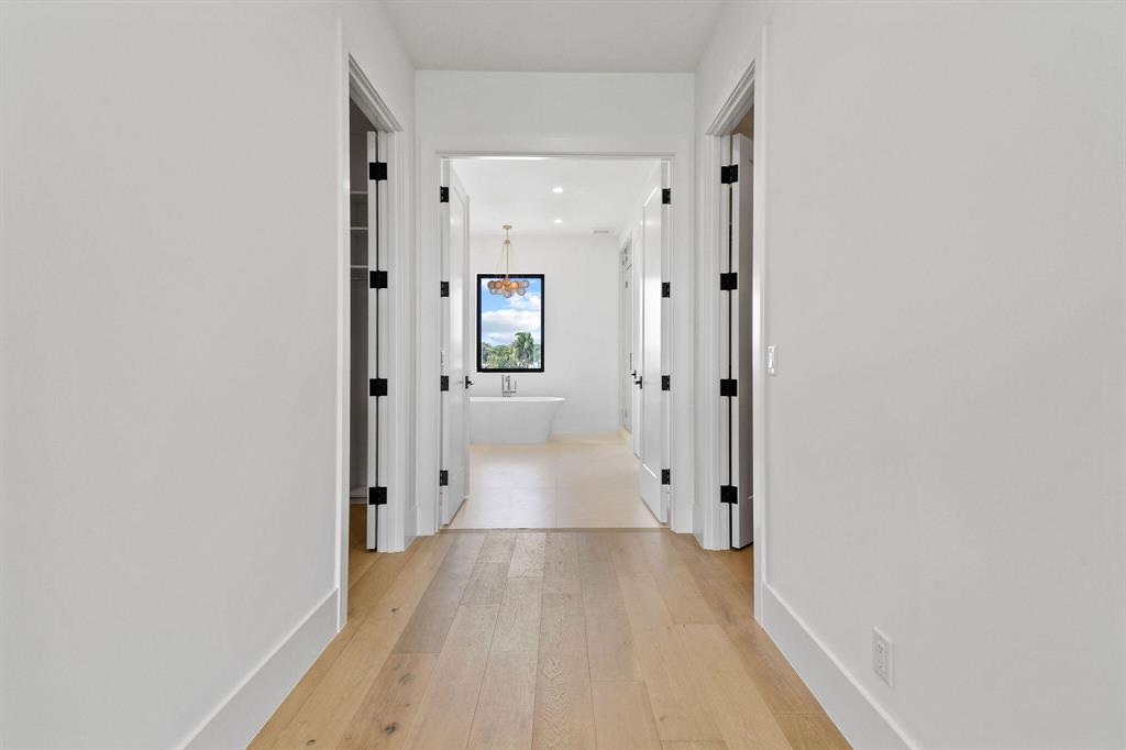 NORTH PALM BEACH VILLAGE - Residential