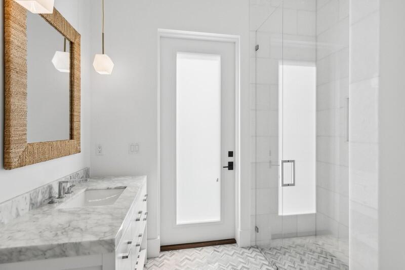 NORTH PALM BEACH VILLAGE - Residential